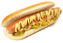 Hot Dog mit Senfmayonnaise