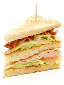 Club Sandwich geschnitten